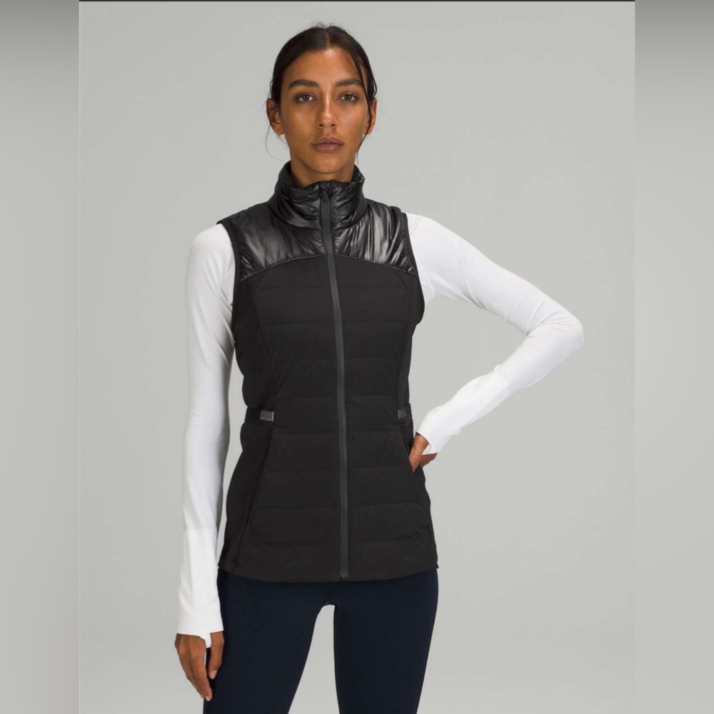 NEW Lululemon Down for It All Vest *Shine
Black